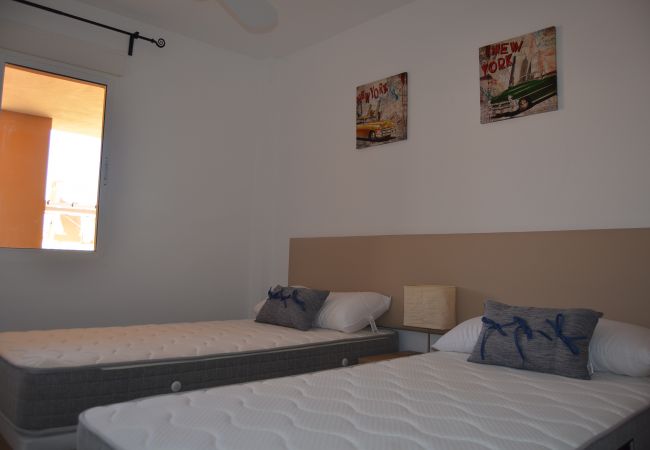Dormitorio con 2 camas individuales - Resort Choice
