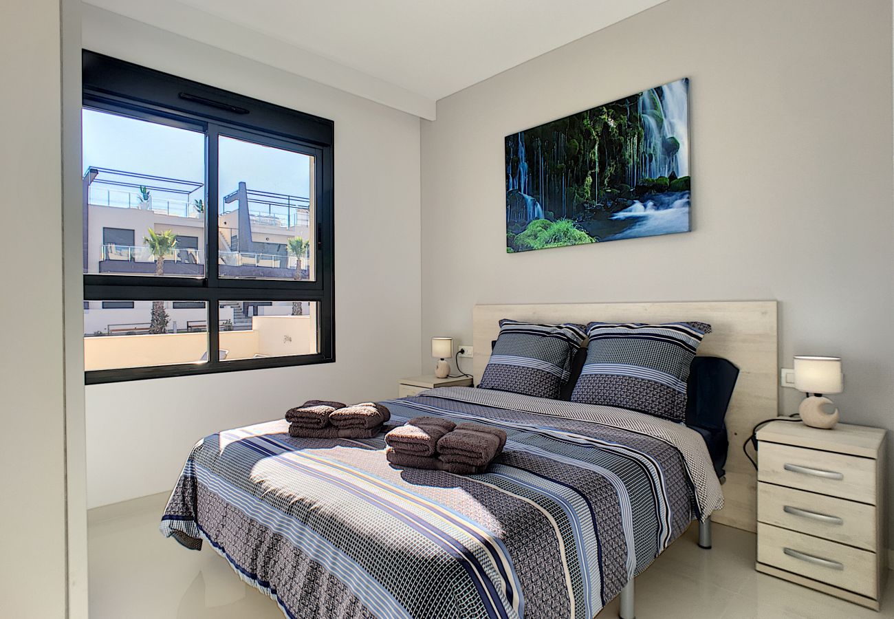 Appartement in Pilar de la Horadada - Playa Elisa Apartment @ Mil Palmeras