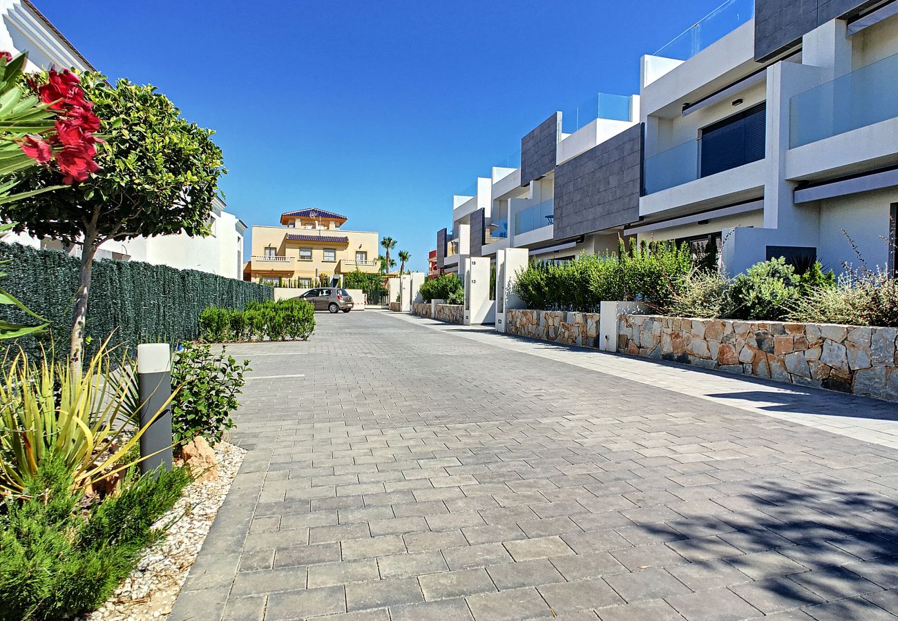 Appartement in Torrevieja - Balcon de la Laguna 12