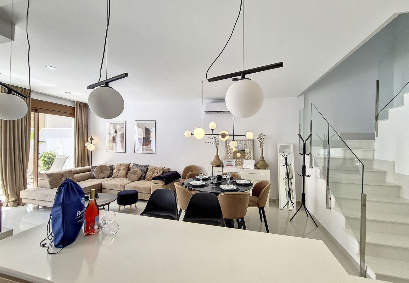 Villa in Torre de la Horadada - Villa with Private Pool - 0310