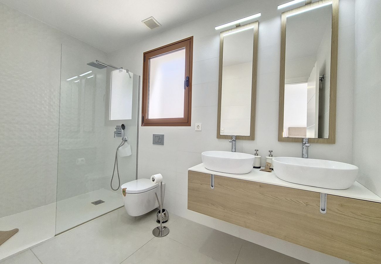 Villa in Torre de la Horadada - Villa with Private Pool - 0310