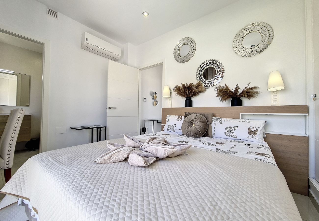 Villa in Torre de la Horadada - Villa with Private Pool - 0310