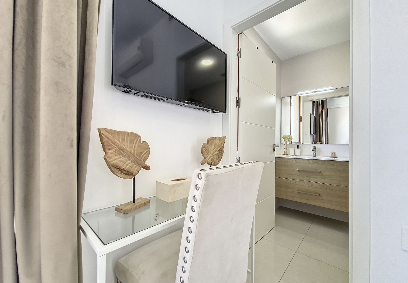 Villa in Torre de la Horadada - Villa with Private Pool - 0310