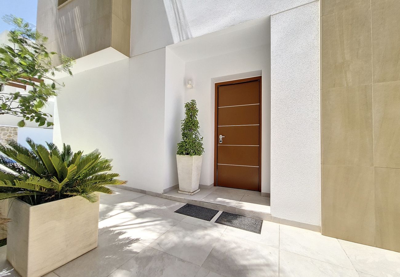 Villa in Torre de la Horadada - Villa with Private Pool - 0310